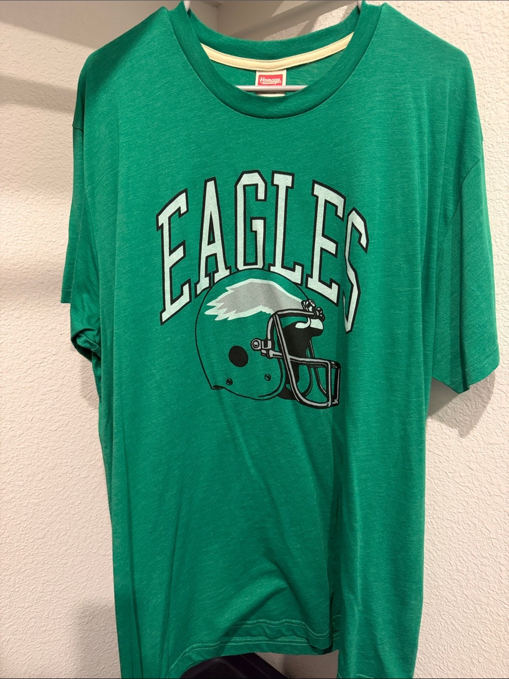 Homage Philadelphia Eagles Green Helmet Tee